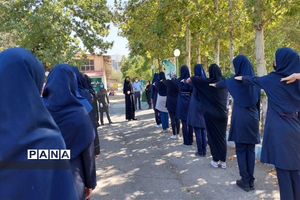 برگزاری اولین دوره آموزشی پیش‌اردوی قطبی دختران در البرز