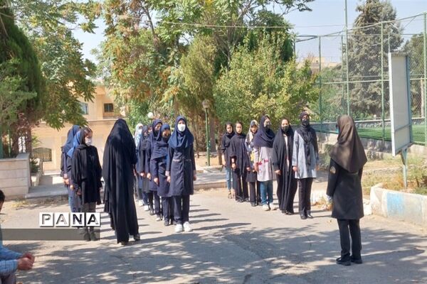 برگزاری اولین دوره آموزشی پیش‌اردوی قطبی دختران در البرز