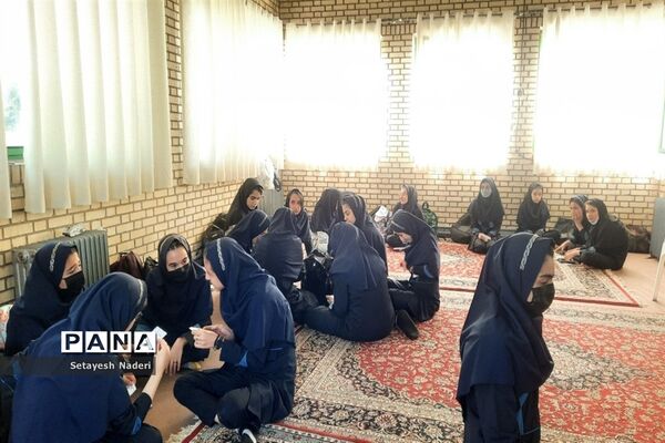 برگزاری اردوی تربیتی مثبت هشتادی‌ها با حضور دانش‌آموزان قرچک