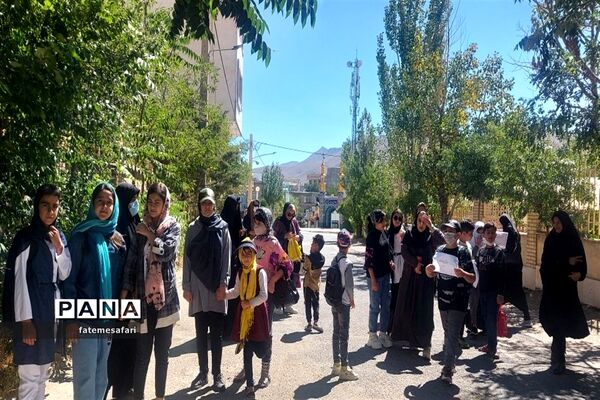 برگزاری همایش پیاده‌روی به مناسبت هفته دولت در  شهرستان فیروزکوه
