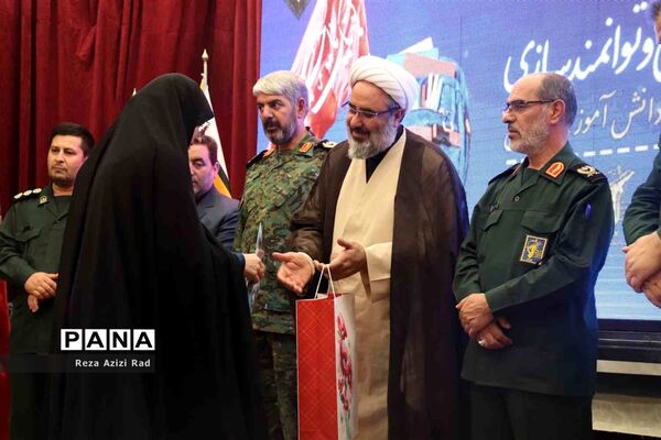آیین اختتامیه طرح یاوران ولایت در آذربایجان شرقی