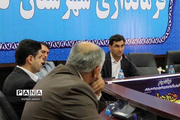 نشست فرماندار گلوگاه با خبرنگاران و اصحاب رسانه