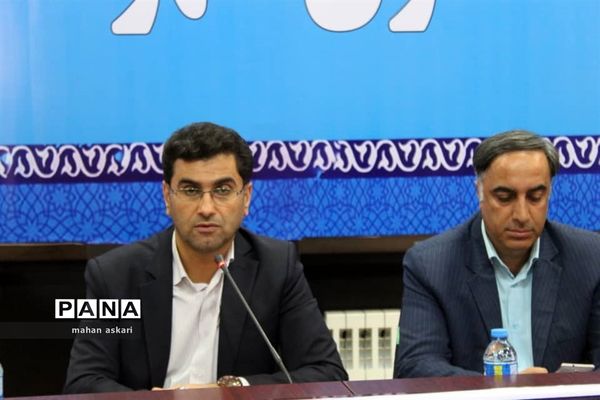 نشست فرماندار گلوگاه با خبرنگاران و اصحاب رسانه