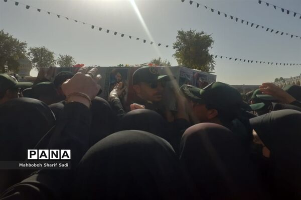 تشییع پیکر مطهر دو شهید امنیت در شیراز