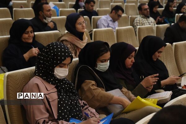 نشست مطبوعاتی مدیرکل جهاد کشاورزی آذربایجان شرقی با اصحاب رسانه