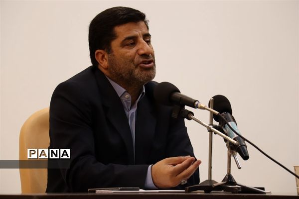 نشست مطبوعاتی مدیرکل جهاد کشاورزی آذربایجان شرقی با اصحاب رسانه