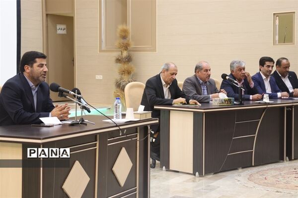 نشست مطبوعاتی مدیرکل جهاد کشاورزی آذربایجان شرقی با اصحاب رسانه