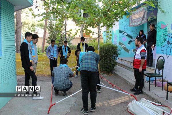 برگزاری پیش اردوی قطبی سازمان دانش آموزی درقزوین