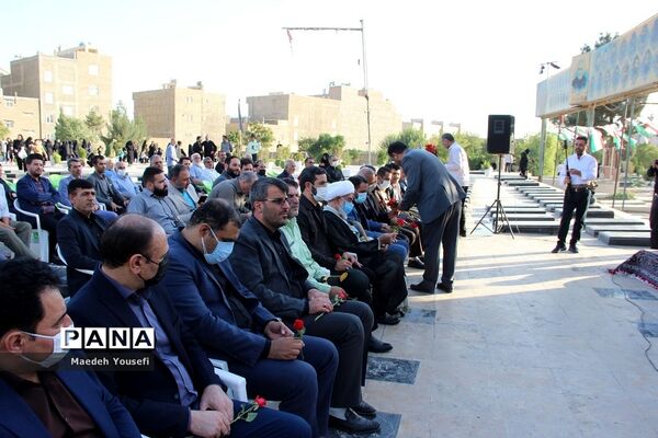 عطرافشانی و گلباران مزارشهدای آستان مقدس امامزاده عقیل (ع) اسلامشهر
