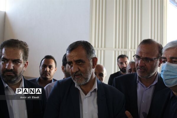 بازدید وزیر ورزش و جوانان از سالن امام رضا(ع) سورک