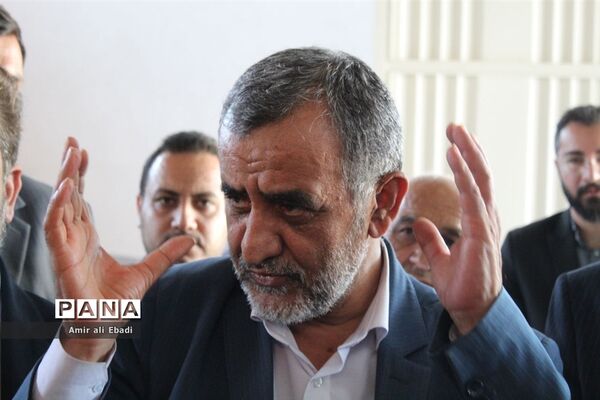 بازدید وزیر ورزش و جوانان از سالن امام رضا(ع) سورک