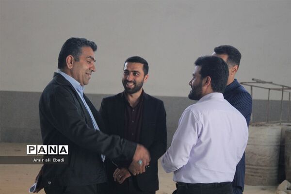 بازدید وزیر ورزش و جوانان از سالن امام رضا(ع) سورک