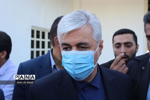 بازدید وزیر ورزش و جوانان از سالن امام رضا(ع) سورک