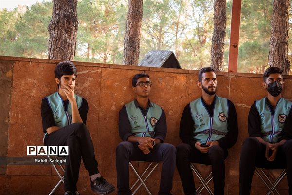 کارگاه‌های آموزشی دومین روز اردوی قطبی اعضای سازمان دانش‌آموزی