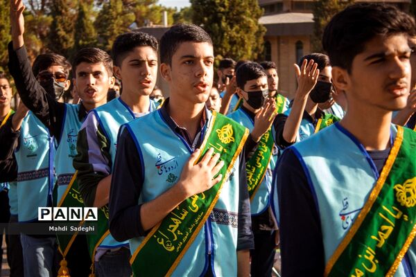 صبحگاه دومین روز اردوی قطبی اعضای سازمان دانش‌آموزی