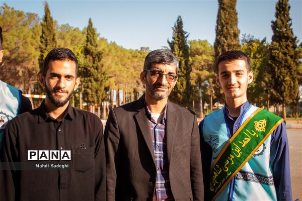 صبحگاه دومین روز اردوی قطبی اعضای سازمان دانش‌آموزی