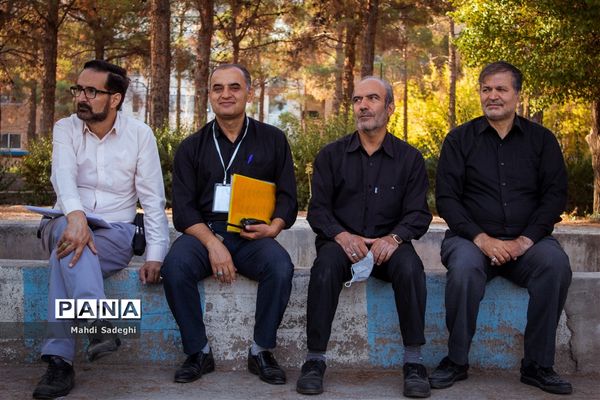 صبحگاه دومین روز اردوی قطبی اعضای سازمان دانش‌آموزی