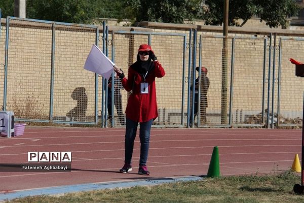 برگزاری روز سوم مسابقات دانش‌آموزی دختر سراسر کشور در شهرکرد