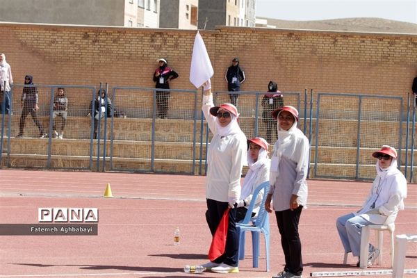 برگزاری روز سوم مسابقات دانش‌آموزی دختر سراسر کشور در شهرکرد