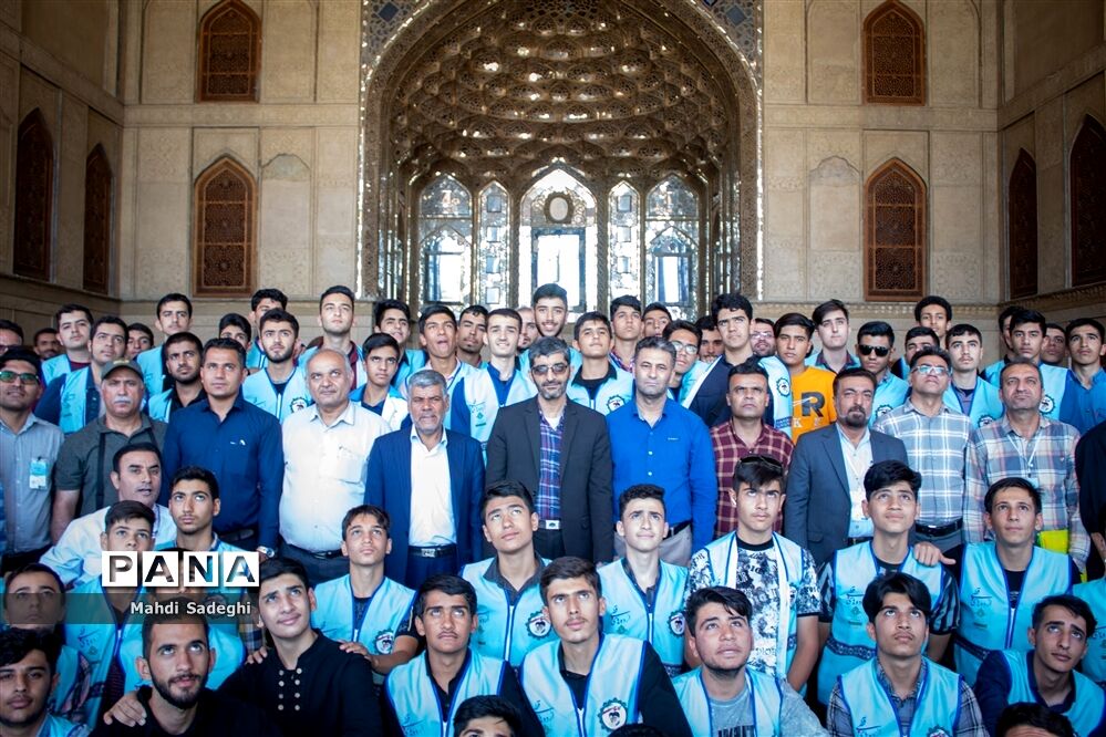 اصفهان‌گردی در اردوی قطبی دانش‌آموزان عضو سازمان دانش‌آموزی