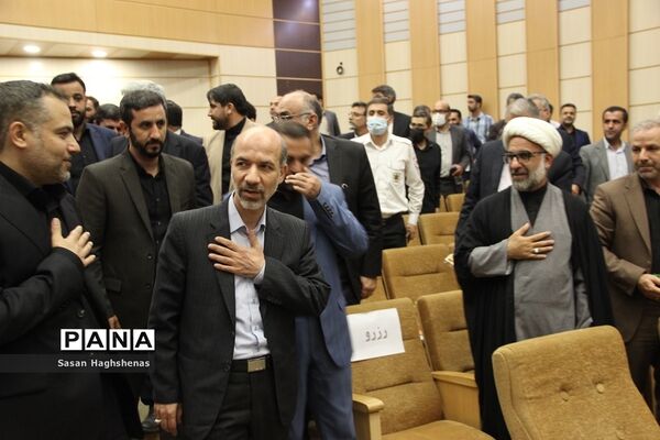 جلسه شورای اداری با حضور وزیر نیرو درشهرستان اسلامشهر