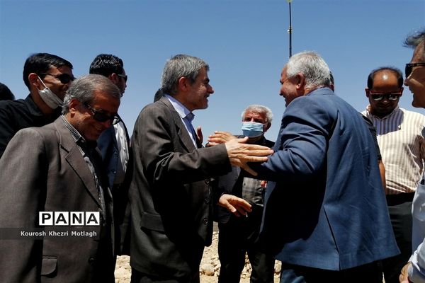 افتتاح مدرسه خیرساز فاطمه زهرا (س)  و بازدید از دو پروژه پزشکی و تحصیلی در شهرستان کازرون