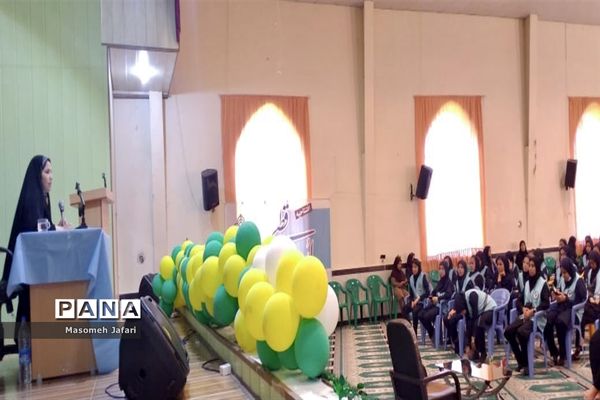 برگزاری دوره‌های خبرنویسی در اردوی قطبی سازمان دانش‌آموزی استان گلستان