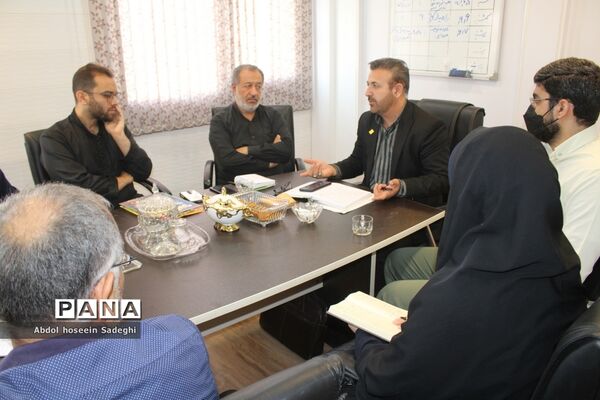 نشست تخصصی نمایندگان مدارس راهیان کوثر بوشهر