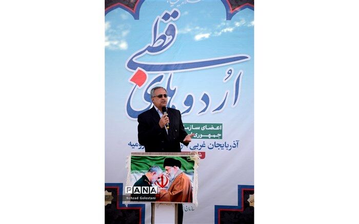 آشنایى جوانان با ماهیت و ذات وجودى خودشان از ثمرات فعالیت‌هاى سازمان دانش‌آموزى است
