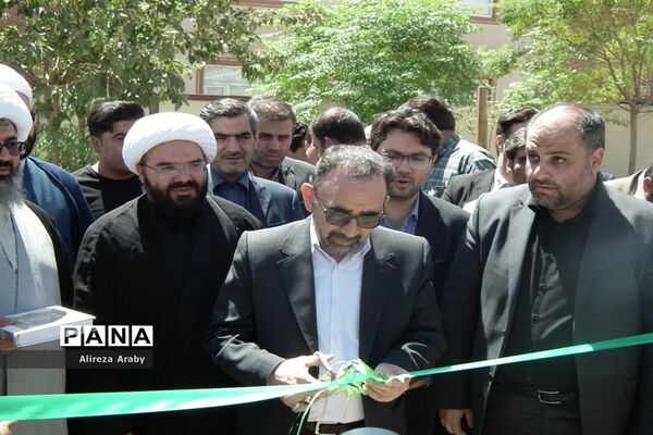 کلنگ‌زنی طرح نهضت ملی مسکن در کاشمر
