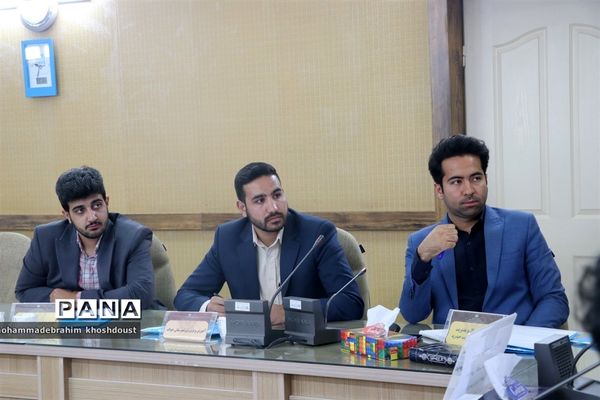 جلسه هم‌اندیشی روابط عمومی‌های قطب شهید برونسی به‌مناسبت هفته دولت