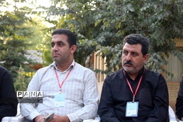 نشست صمیمی قائم مقام معاون وزیر در سازمان دانش‌آموزی با عوامل و سرپرستان اردوی قطبی دماوند