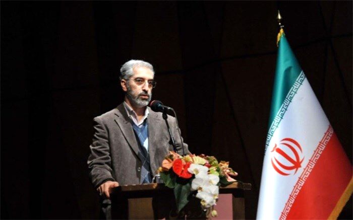 مادامی که هنرمند، پاک و زلال نشود، نمی‌تواند اثر هنری خلق کند