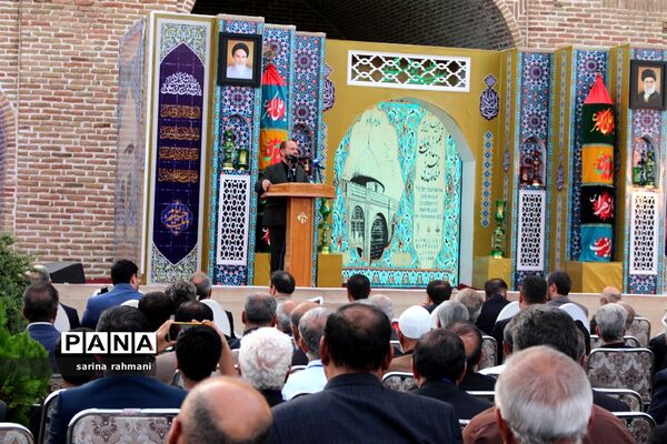 حضور خبرنگاران دانش‌آموز در اجلاس بین المللی پیرغلامان و خادمان حسینی در کرمانشاه