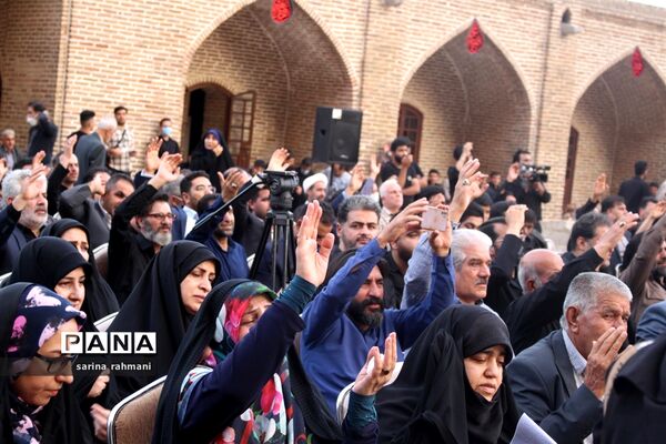 حضور خبرنگاران دانش‌آموز در اجلاس بین المللی پیرغلامان و خادمان حسینی در کرمانشاه