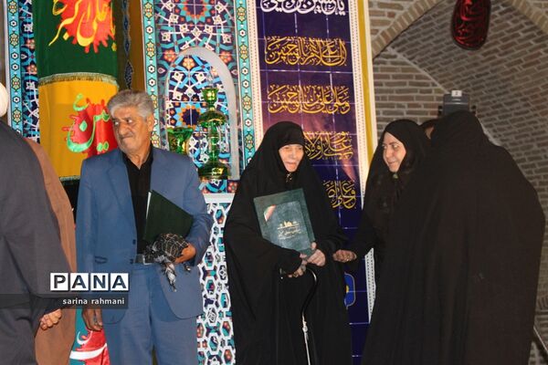 حضور خبرنگاران دانش‌آموز در اجلاس بین المللی پیرغلامان و خادمان حسینی در کرمانشاه
