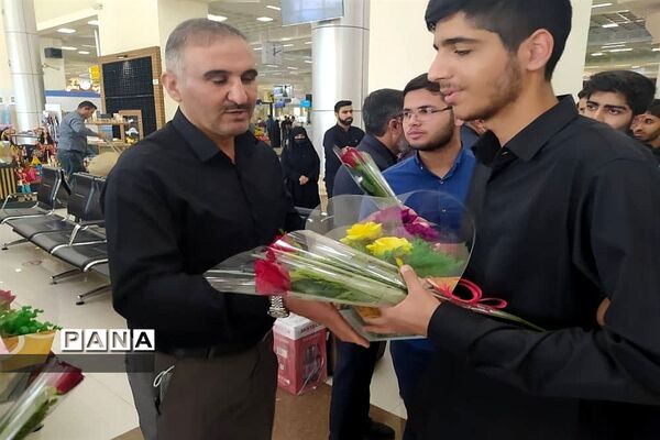 مراسم تجلیل از دانش‌آموزان ممتاز و برتر مسابقات کشوری قرآن، عترت و نماز در اندیمشک