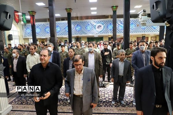 آیین غبارروبی و عطرافشانی مزار شهدا به‌مناسبت هفته دولت