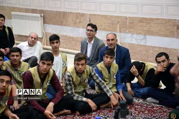 نشست جهاد تبیین اعضای سازمان دانش‌آموزی در اردوی قطب 5  آذربایجان غربی