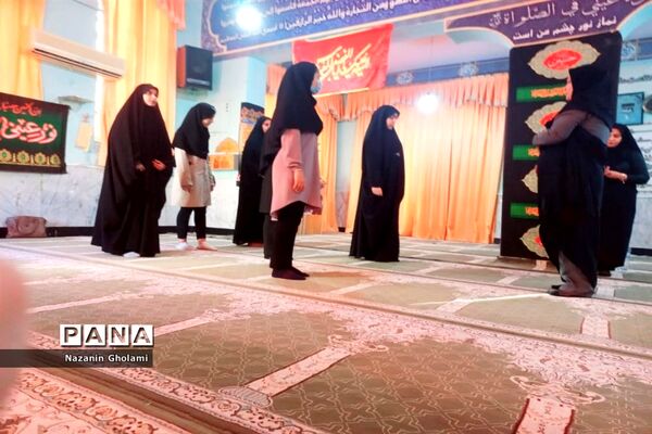 پیش اردوی آماده‌‌سازی دانش‌آموزان دختر استان بوشهر