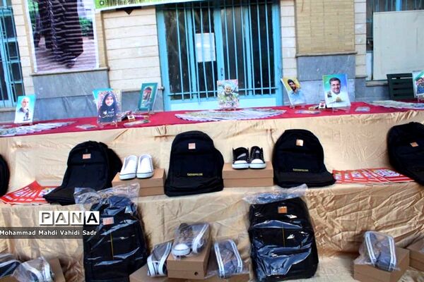 پویش همکلاسی مهربان ۳ در منطقه ۱۱ تهران