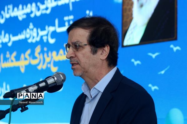 افتتاح مجتمع خدماتی تفریحی کهکشان غدیر قم