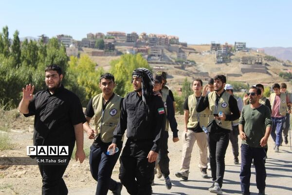 حضور دانش‌آموزان قمی در اردوی قطبی دماوند
