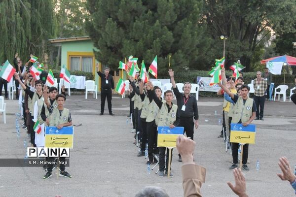 حضور دانش‌آموزان قمی در اردوی قطبی دماوند