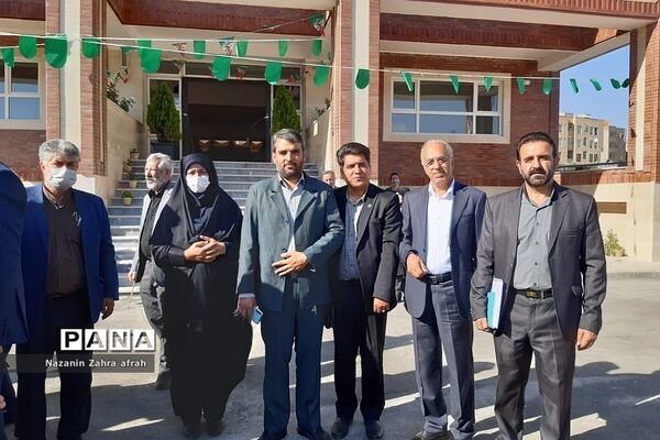 افتتاح مدرسه خیرساز مهرآفرین روستای مهرآباد رودهن در هفته دولت