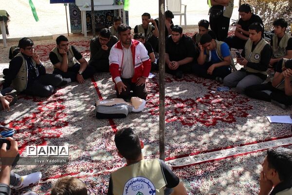 حضور دانش‌آموزان  شهر تهران در اردوی قطب 1 سازمان دانش آموزی
