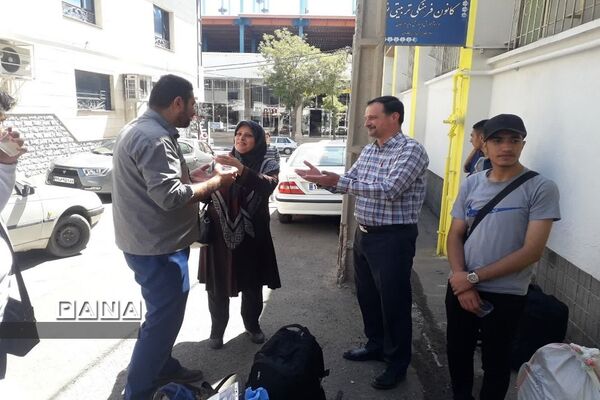 بازگشت دانش‌آموزان عضو سازمان دانش‌آموزی استان زنجان از اردوی قطبی