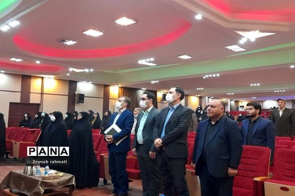 برگزاری جلسه پروژه مهر با حضور مدیران مدارس منطقه ۱۳