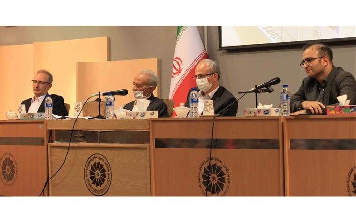جلسه هم اندیشی فعالان حوزه هنر فرش دستباف استان در اتاق بازرگانی تبریز برگزار شد