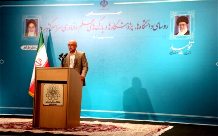 تعداد دانشجویان مقطع دکتری معادل کل تعداد دانشجویان در بدو انقلاب اسلامی است